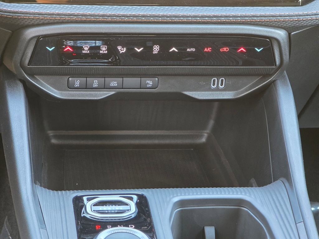 New 2026 Jeep Cherokee Limited image 31