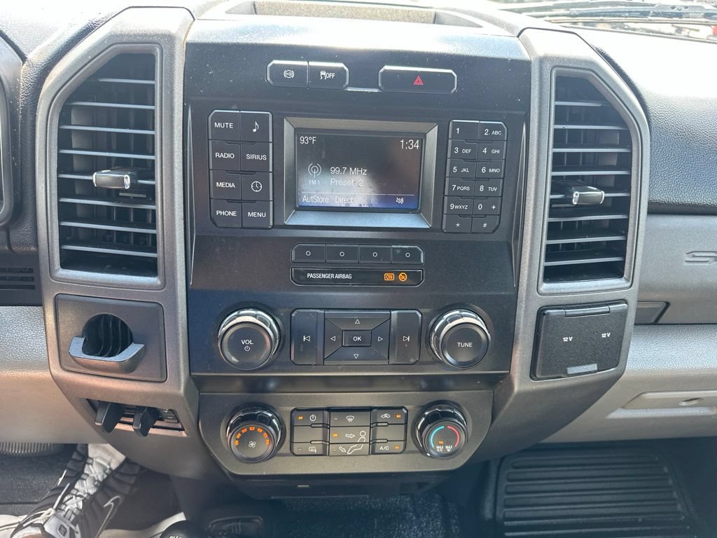Used 2019 Ford F550 4x4 Crew Cab Super Duty w/ Power Equipment Group image 17