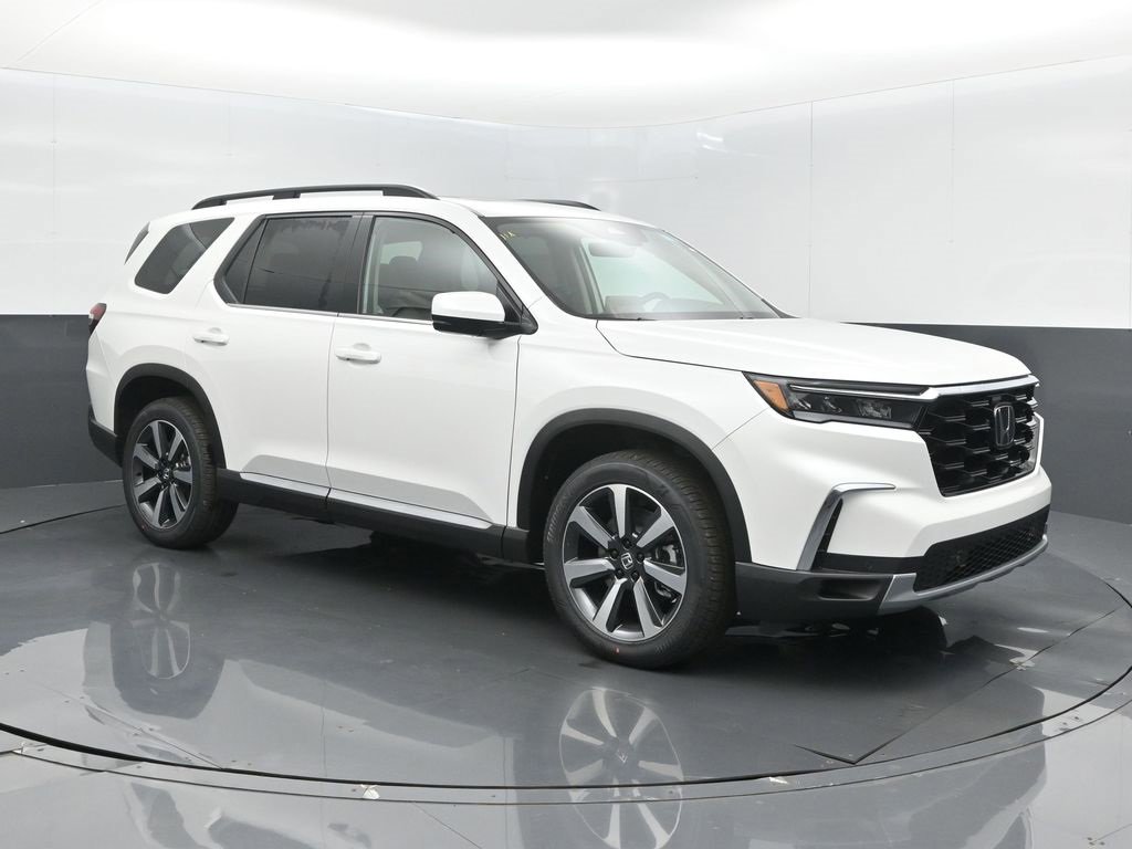 New 2025 Honda Pilot Touring image 28