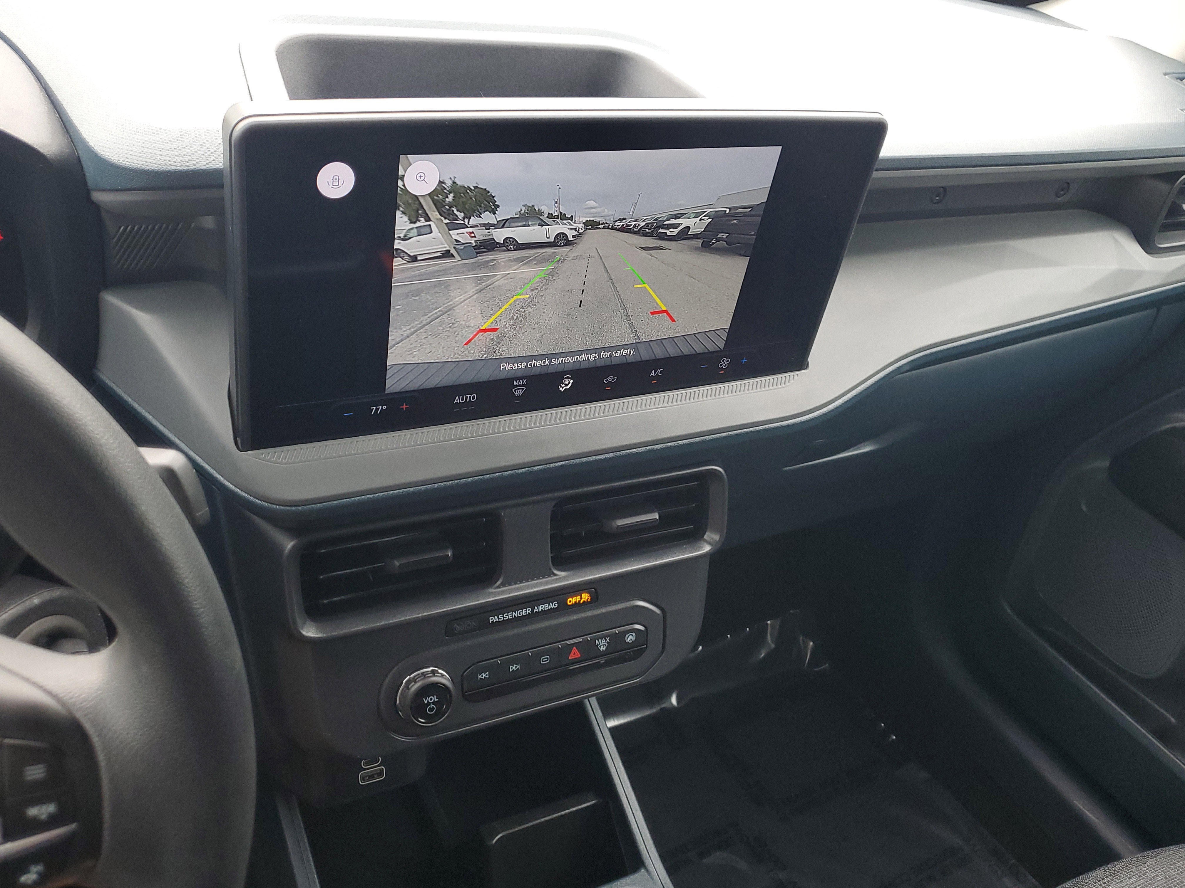 Used 2025 Ford Maverick XL w/ Equipment Group 102A image 25