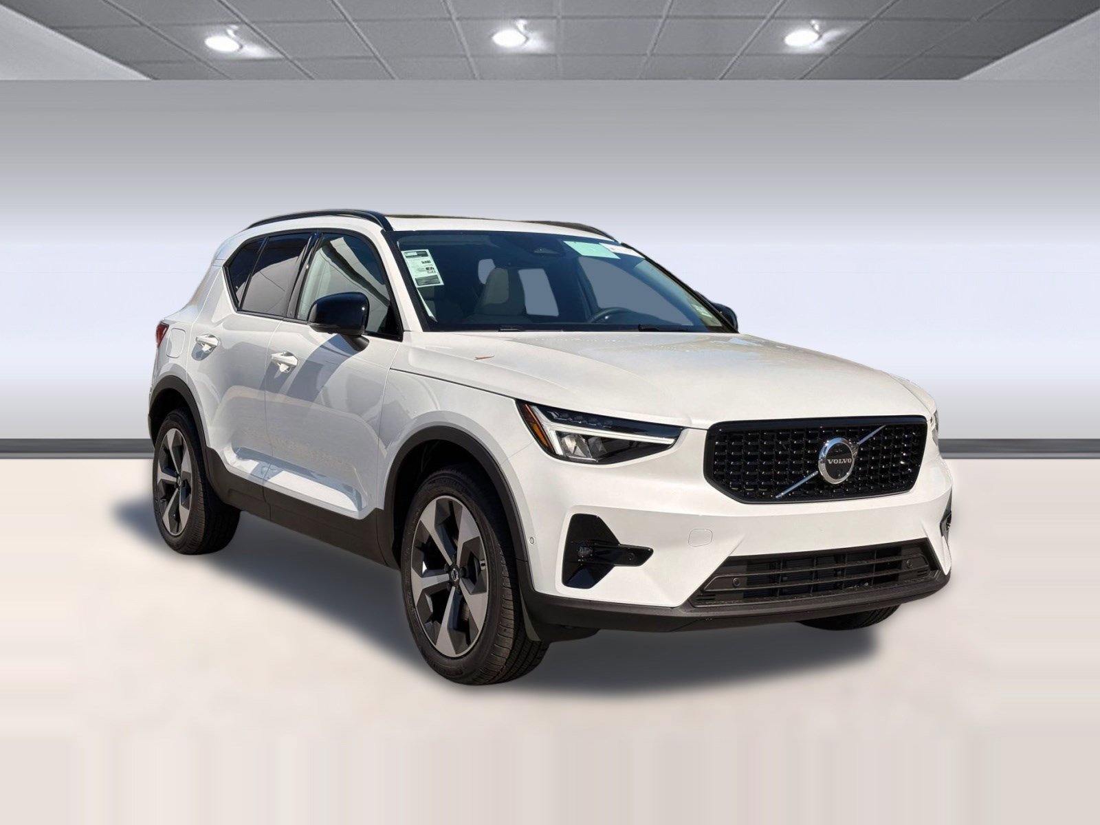 New 2026 Volvo XC40 B4 Plus w/ Climate Package image 7