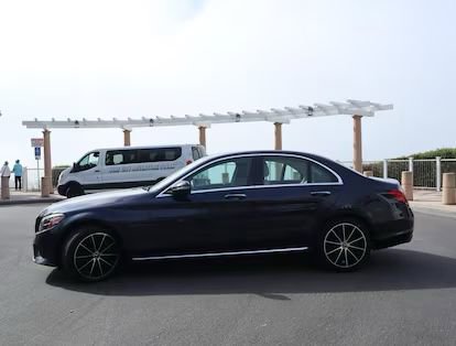 Used 2020 Mercedes-Benz C 300 Sedan w/ Premium Package image 6