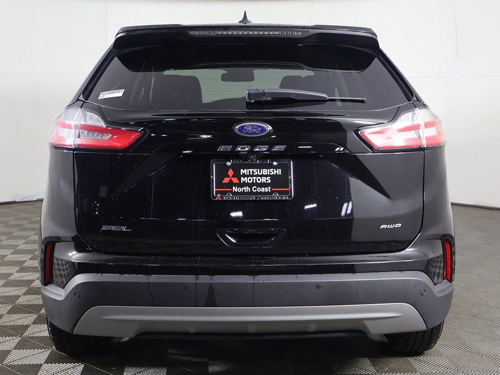 Used 2024 Ford Edge SEL AWD/4WD image 12