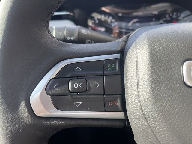 Used 2025 Jeep Compass Limited w/ Sun & Sound Group image 20