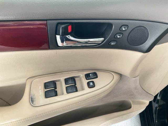 Used 2004 Lexus ES 330 image 5