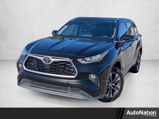 Used 2020 Toyota Highlander XLE