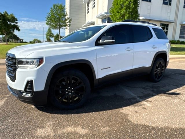 Used 2023 GMC Acadia SLE w/ Elevation Edition FWD image 1