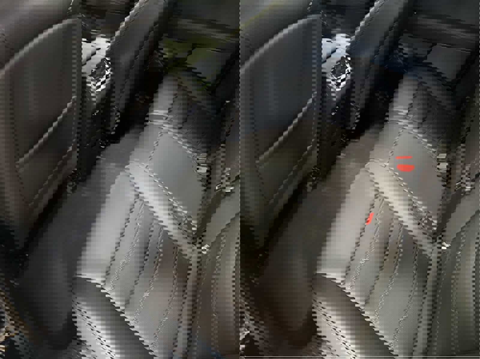 Used 2024 Cadillac XT6 Premium Luxury w/ Platinum Package image 10