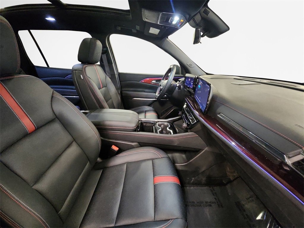 Certified 2024 Chevrolet Traverse RS w/ LPO, Floor Liner Package image 26