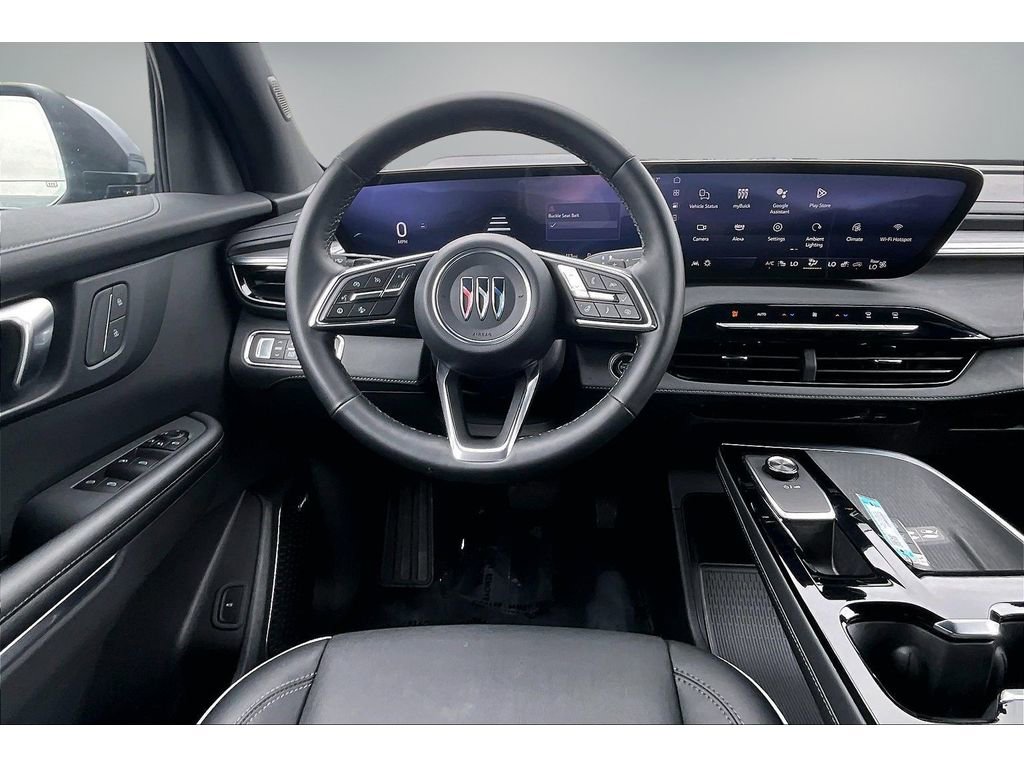Used 2025 Buick Enclave Preferred AWD/4WD image 8