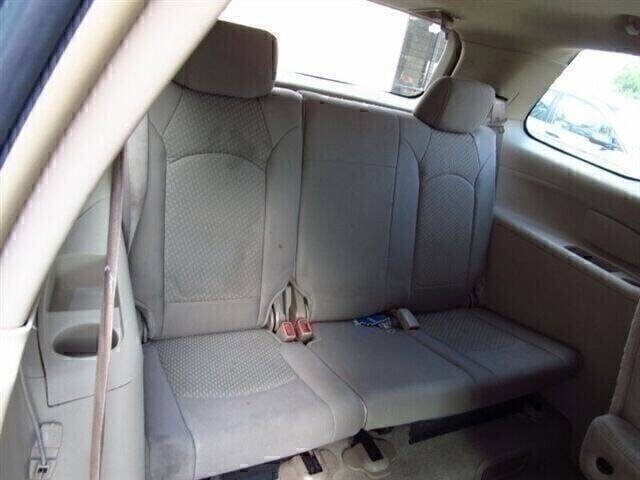 Used 2009 Saturn Outlook XE w/ Convenience Package image 7