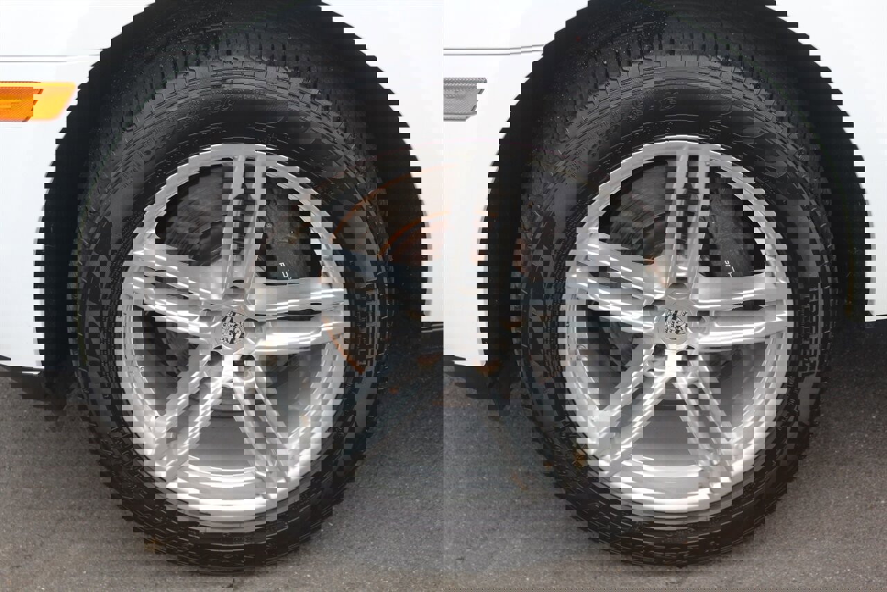 Used 2017 Porsche Macan image 25