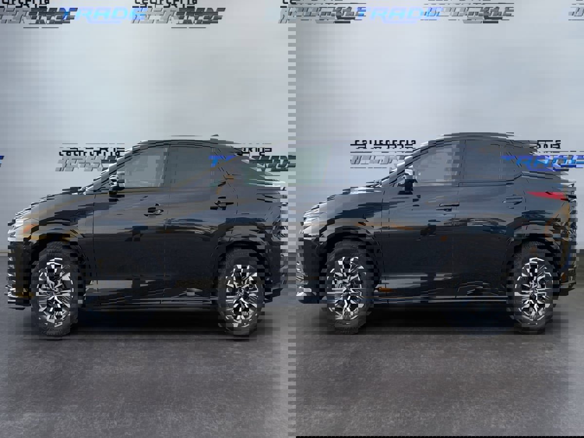 Used 2023 Lexus RZ 450e Premium w/ Technology Package image 8