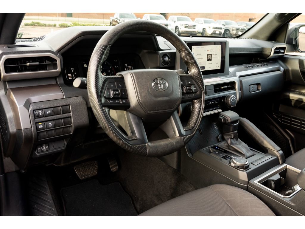 Used 2025 Toyota Tacoma SR5 image 10