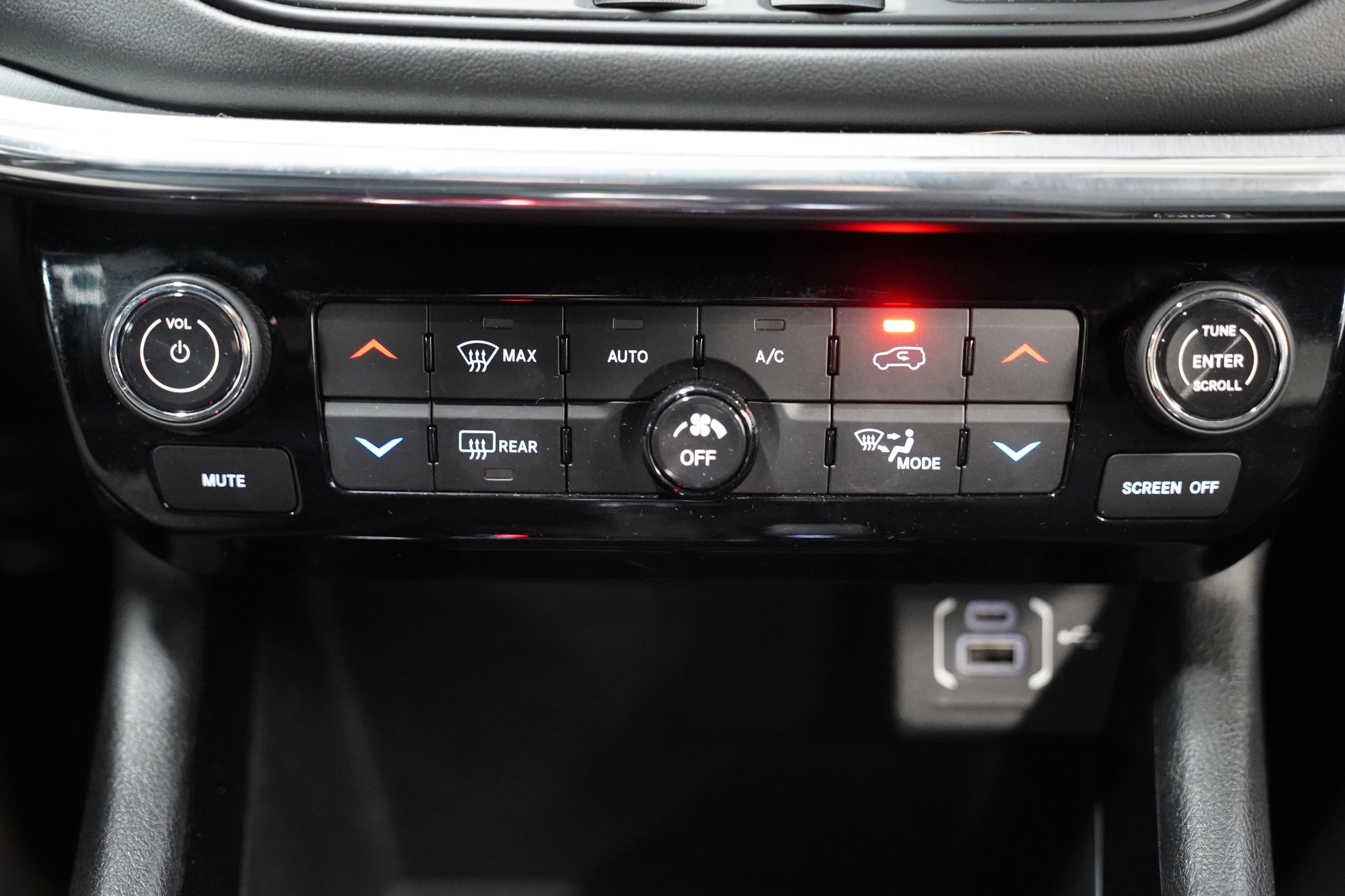 Used 2022 Jeep Compass High Altitude image 29