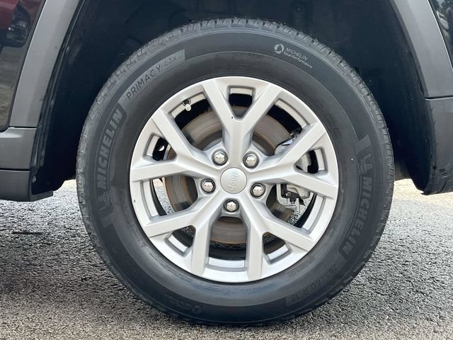Used 2021 Jeep Grand Cherokee L Limited AWD/4WD image 11