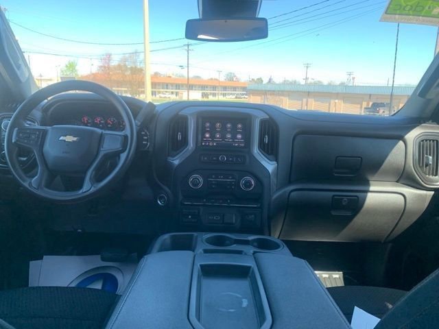 Used 2024 Chevrolet Silverado 2500 W/T image 26