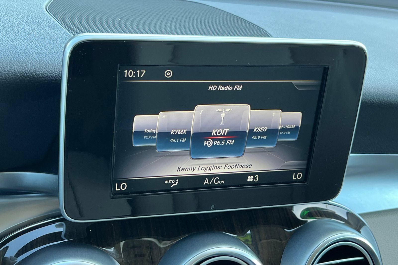 Used 2019 Mercedes-Benz GLC 300 image 22