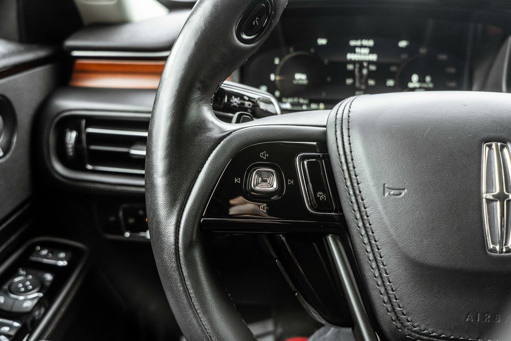 Used 2024 Lincoln Aviator Reserve image 27