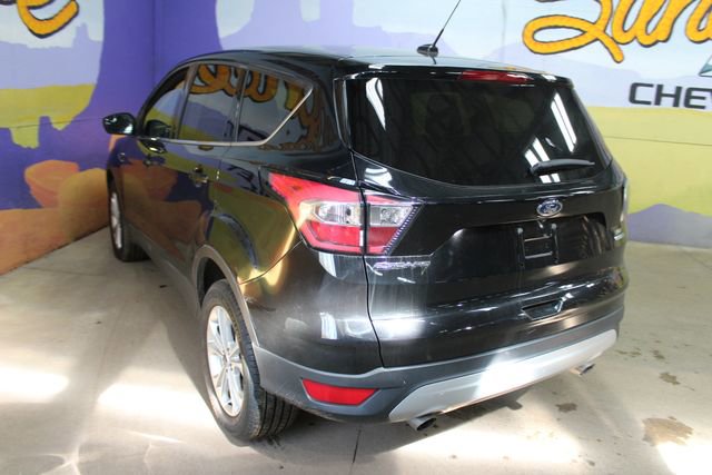 Used 2017 Ford Escape SE AWD/4WD image 6