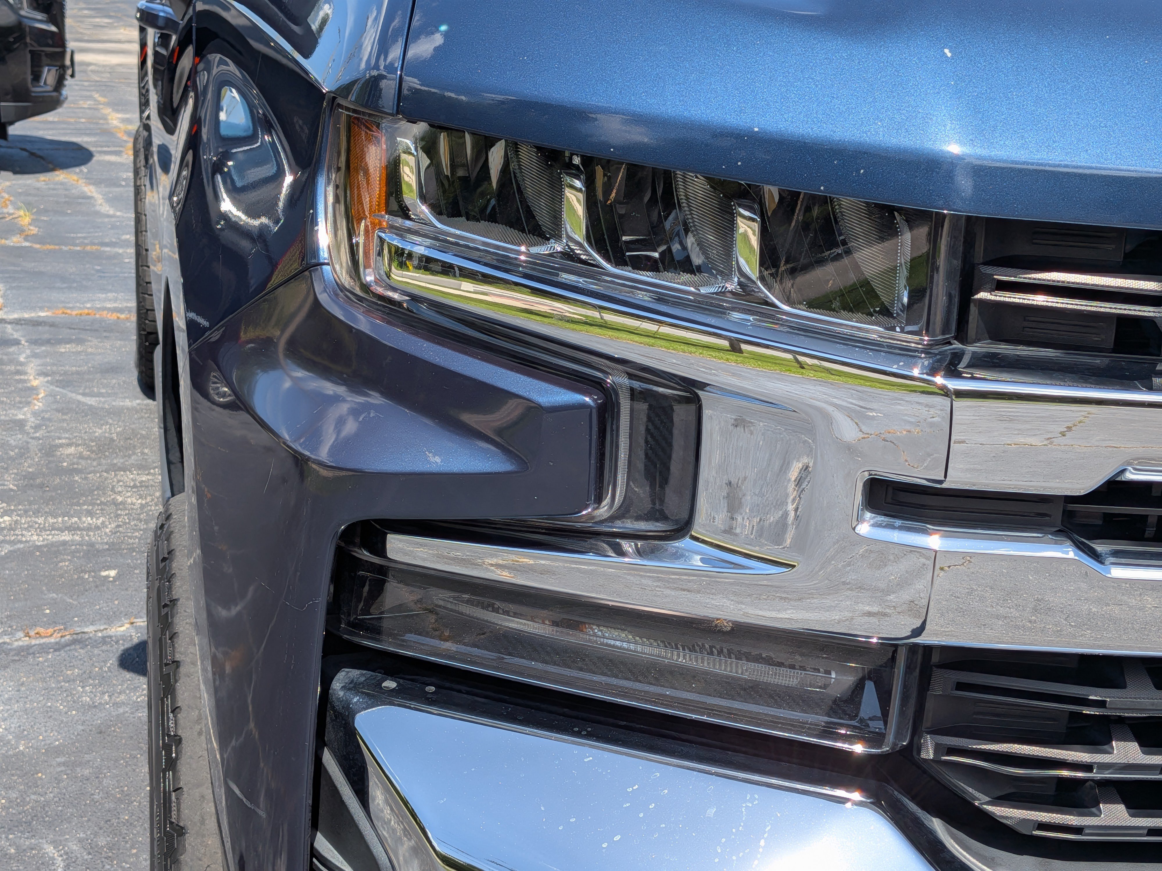 Certified 2019 Chevrolet Silverado 1500 LT w/ All-Star Edition AWD/4WD image 10