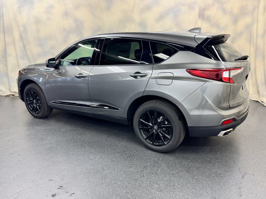 Used 2025 Acura RDX SH-AWD image 4