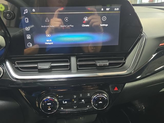 New 2026 Chevrolet Trax RS w/ Driver Confidence Package FWD image 20