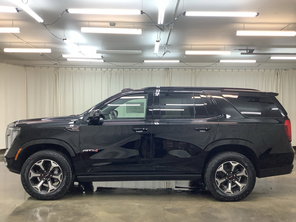 New 2026 GMC Yukon AT4 Ultimate w/ LPO, Illumination Package AWD/4WD image 11