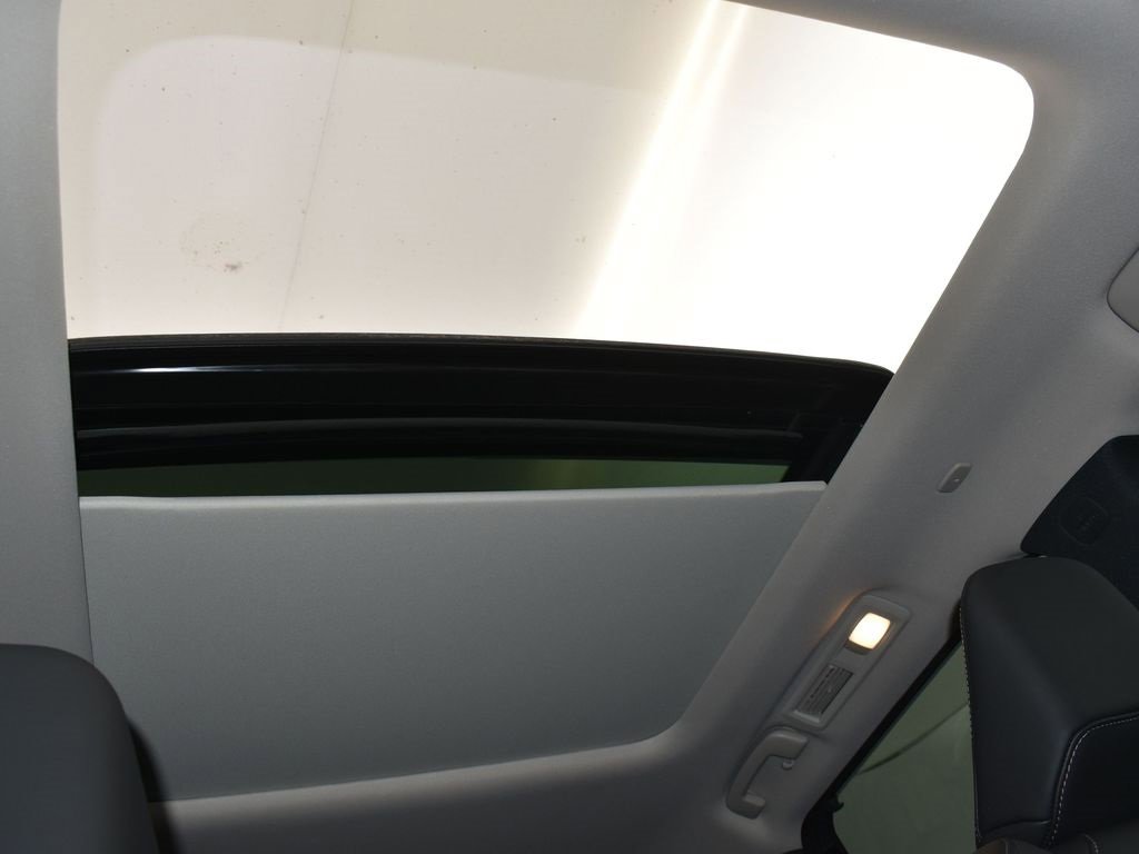 Used 2026 INFINITI QX60 Luxe w/ Cargo Package image 29