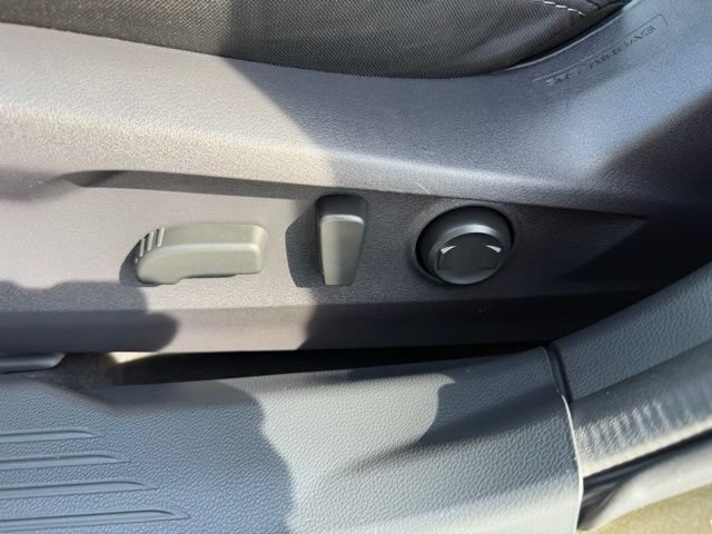 Certified 2025 Subaru Outback Premium AWD/4WD image 18