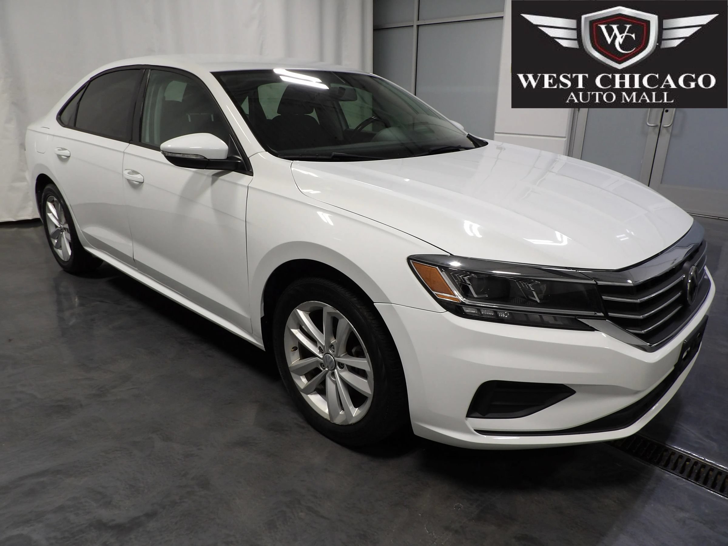 Used 2021 Volkswagen Passat 2.0T S FWD image 1