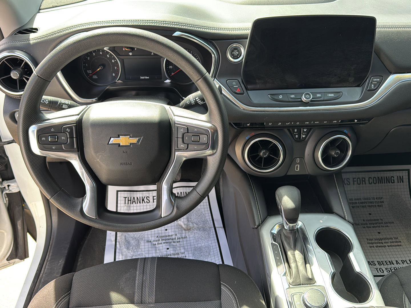 Used 2025 Chevrolet Blazer LT image 10