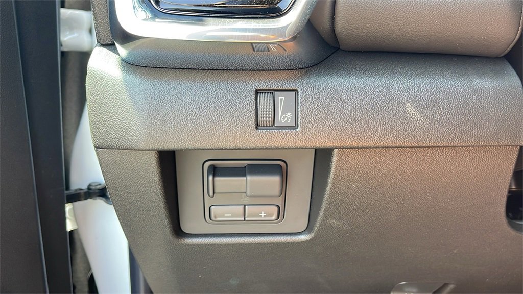 New 2025 GMC Canyon Elevation image 24