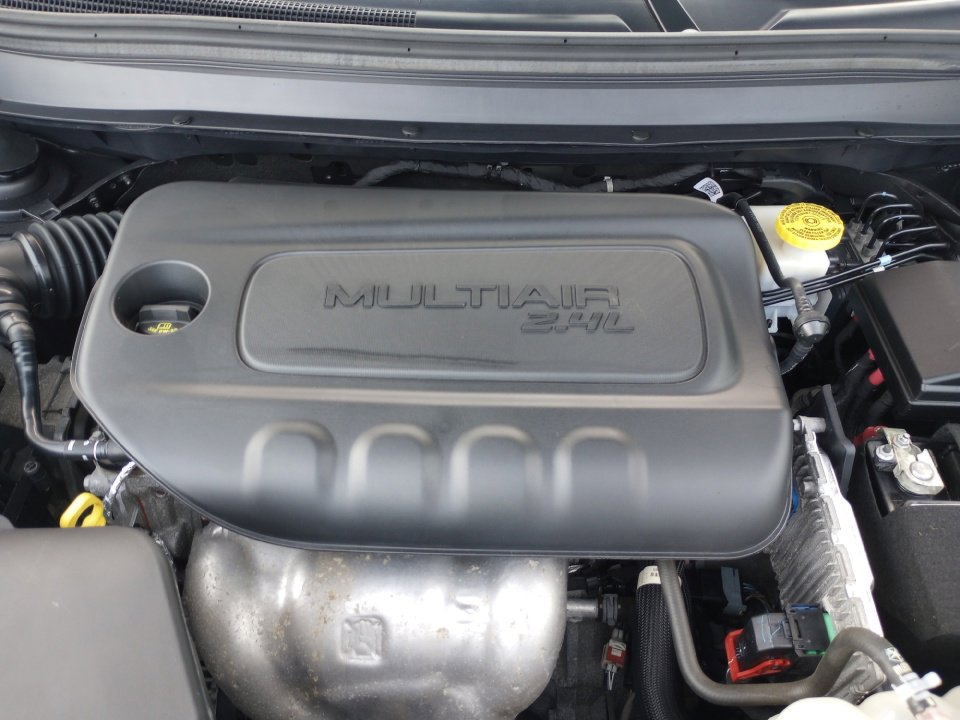 Used 2023 Jeep Cherokee Altitude Lux AWD/4WD image 16