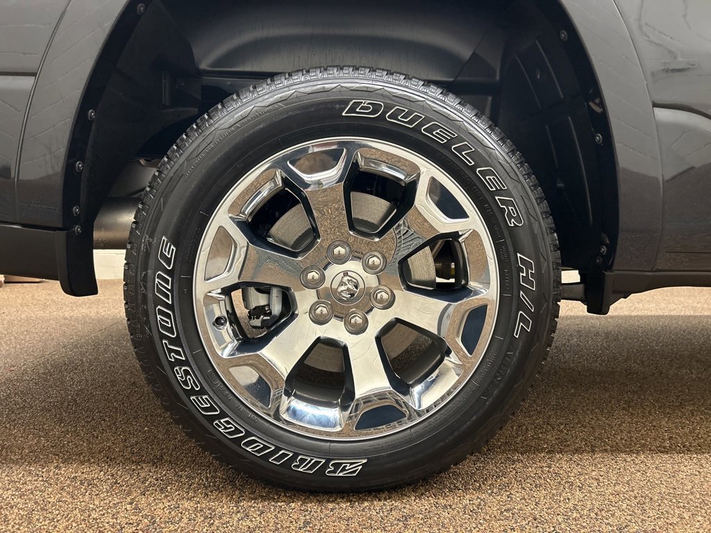 New 2026 RAM 1500 4x4 Crew Cab image 28