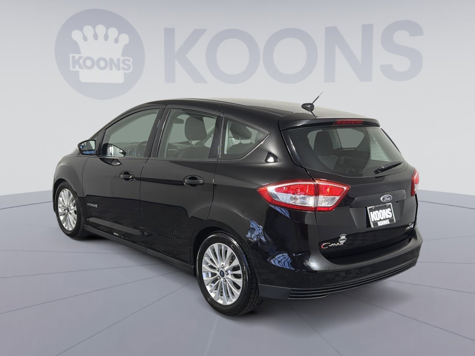 Used 2018 Ford C-MAX SE w/ Interior Protection Package image 4
