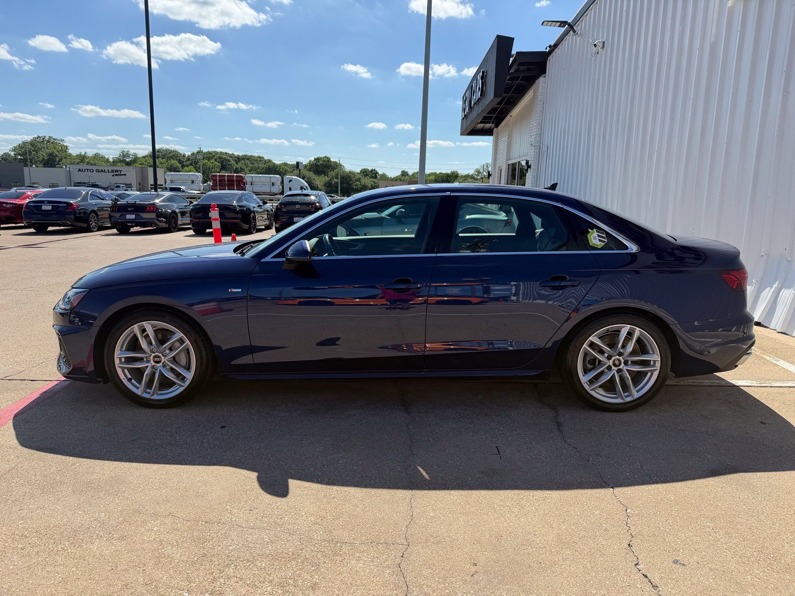 Used 2023 Audi A4 2.0T Premium Plus AWD/4WD image 3