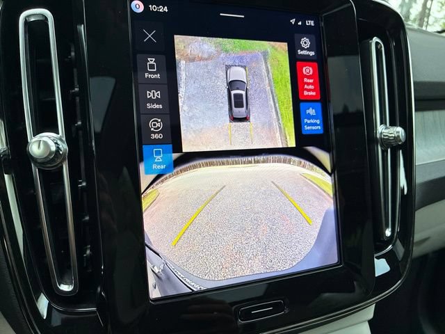 New 2026 Volvo XC40 B5 Ultra w/ Climate Package AWD/4WD image 32