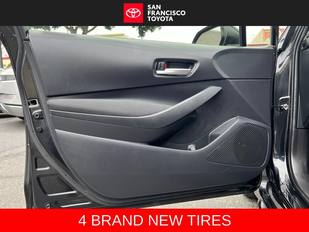 Certified 2021 Toyota Corolla LE w/ Carpet Mat Package (TMS) FWD image 32