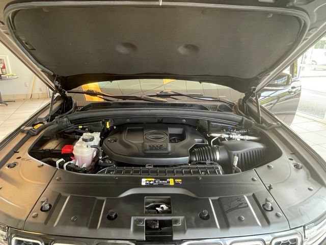 Certified 2022 Jeep Grand Cherokee L Overland AWD/4WD image 36