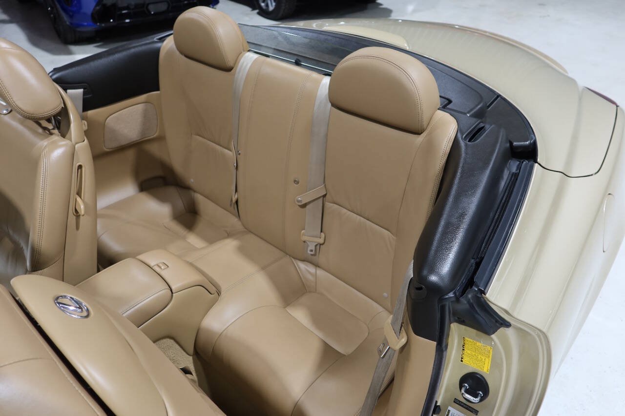 Used 2006 Lexus SC 430 Convertible w/ Preferred Accessory Pkg RWD image 15