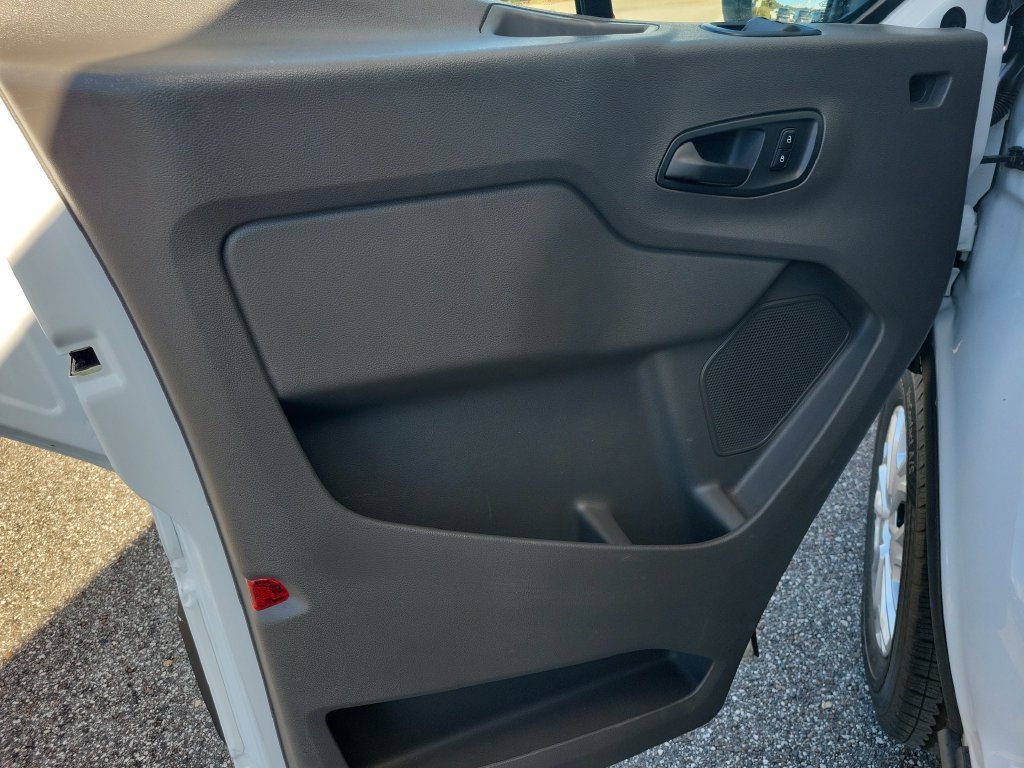 Used 2021 Ford Transit 150 XL RWD image 12