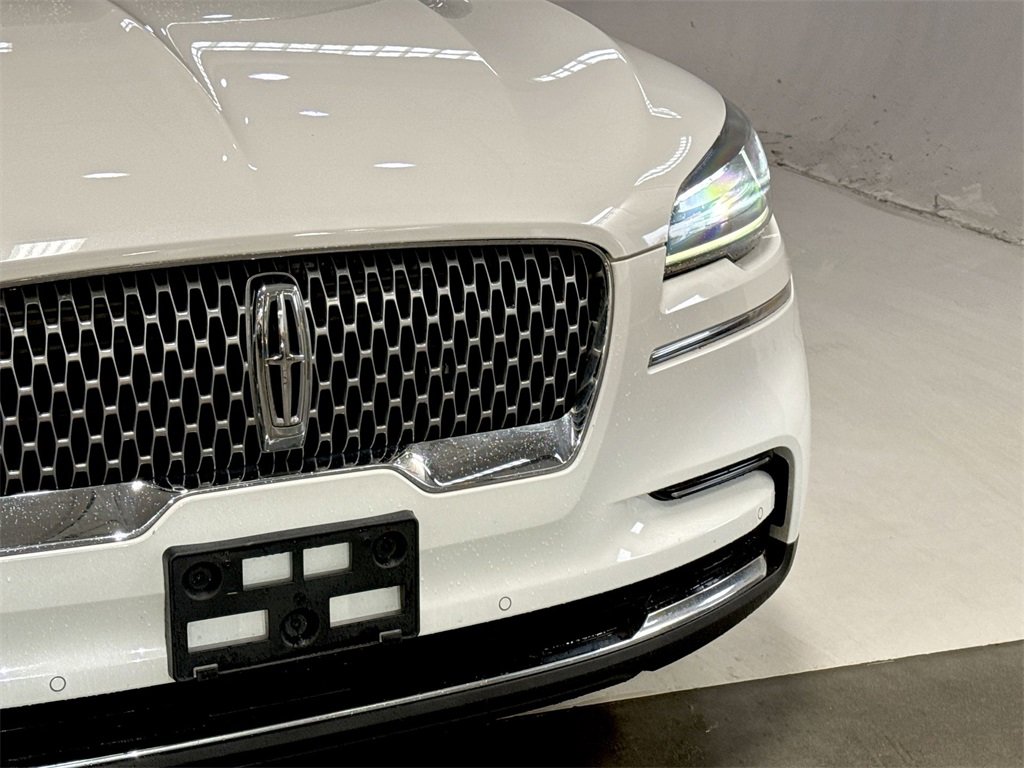 Used 2022 Lincoln Aviator AWD w/ Premium Package image 8