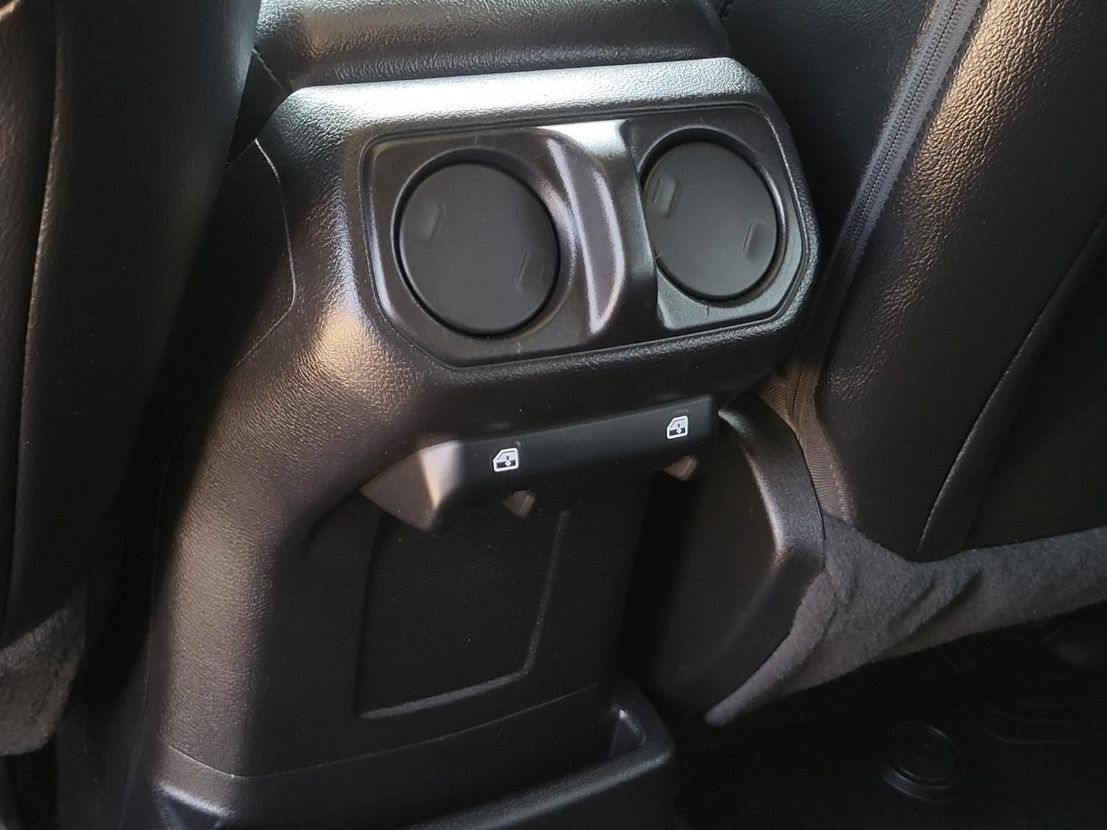 Used 2020 Jeep Wrangler Unlimited Sport AWD/4WD image 19