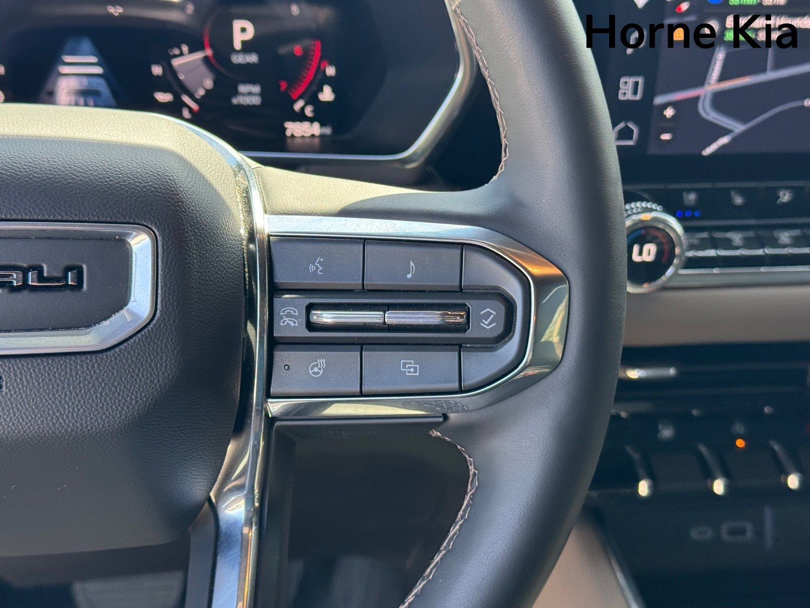 Used 2026 GMC Canyon Denali image 19