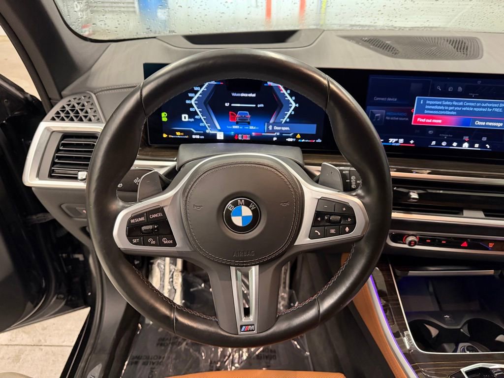 Used 2024 BMW X5 M60i image 17