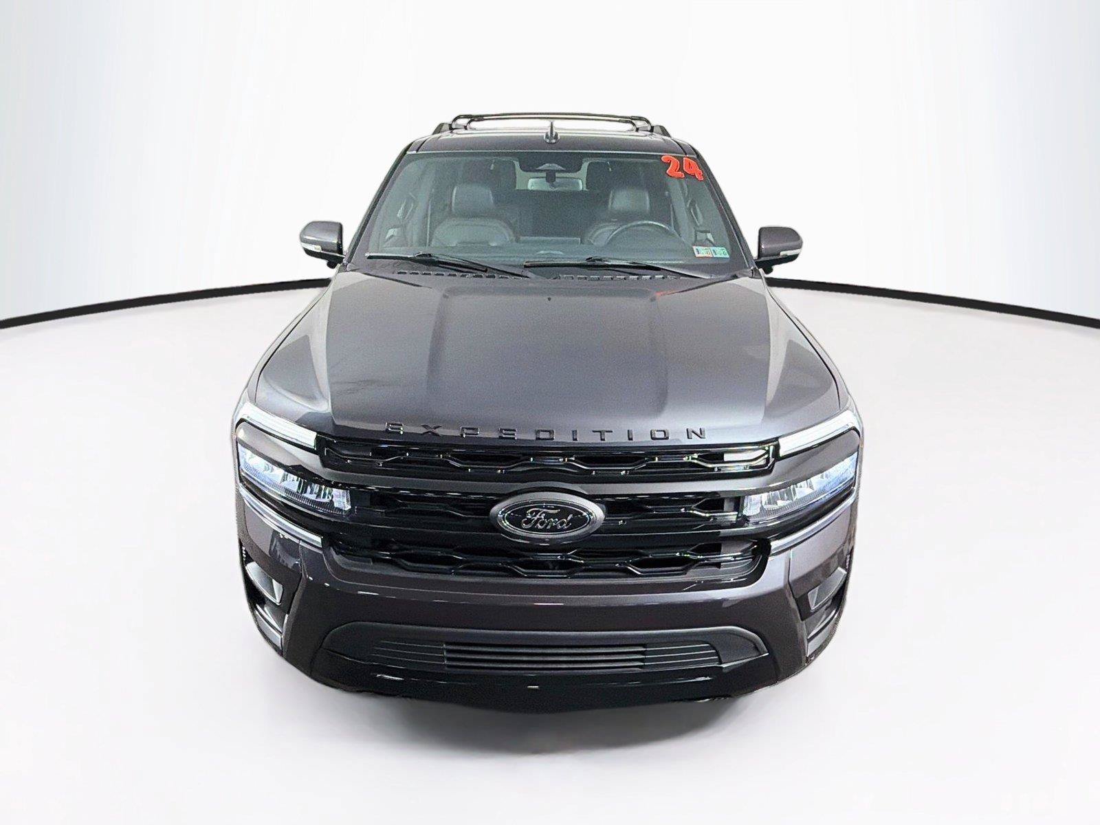 Used 2024 Ford Expedition Limited AWD/4WD image 13