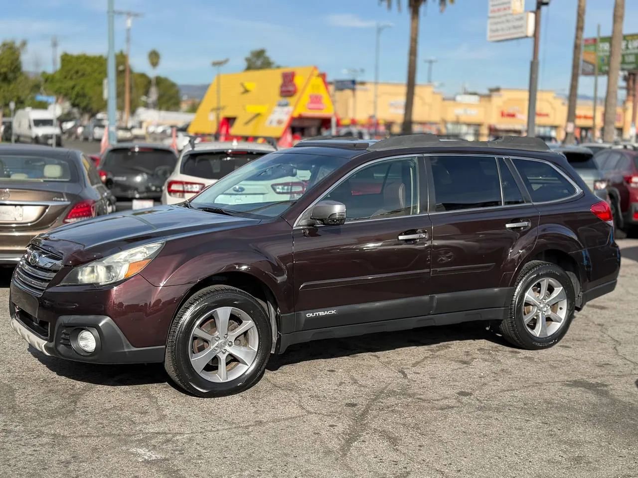 Used 2013 Subaru Outback 2.5i Limited image 8