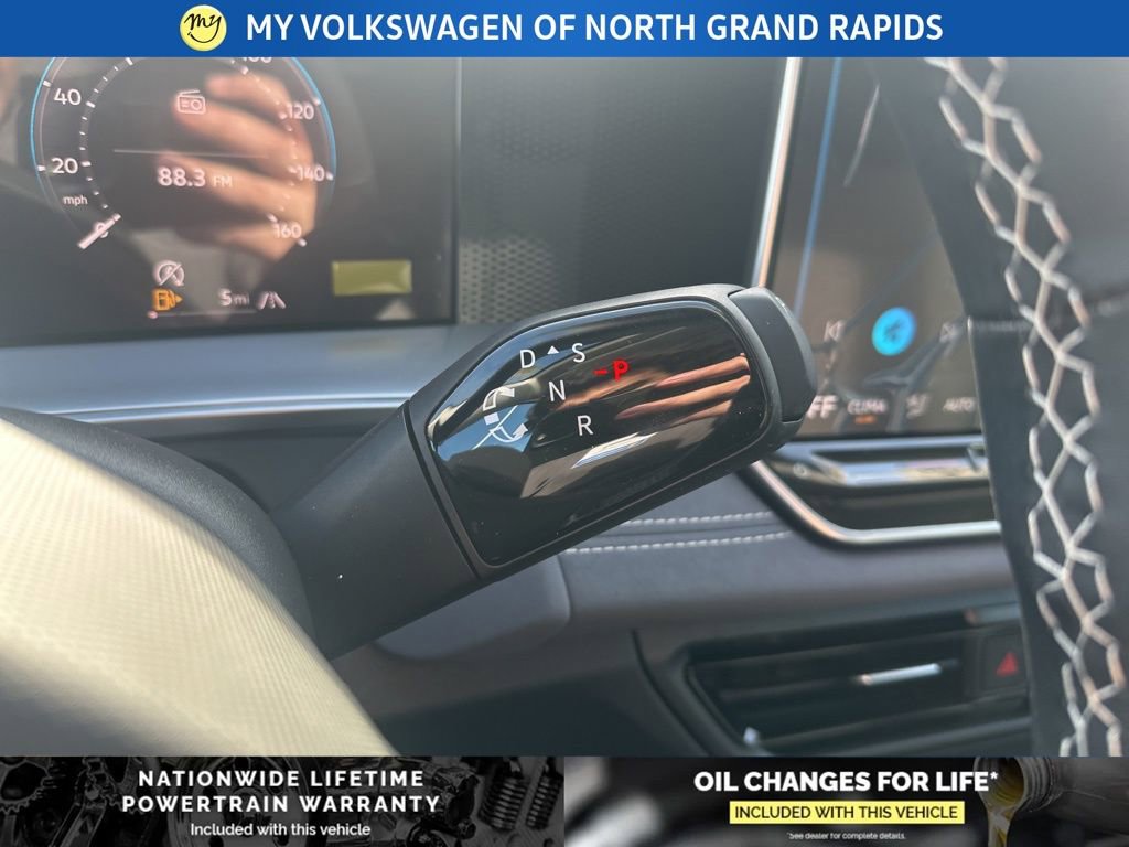 New 2026 Volkswagen Tiguan SE image 20