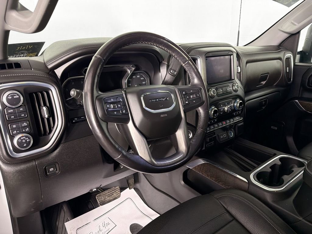 Used 2021 GMC Sierra 3500 Denali w/ Denali Ultimate Package image 9